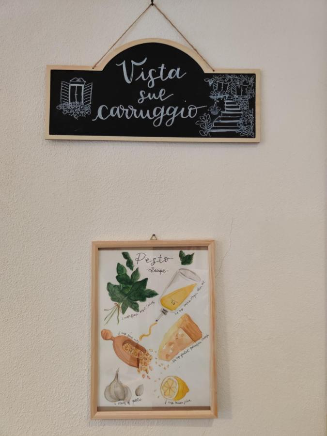 Vista Sul Carruggio, Centro Storico Di キアーヴァリ エクステリア 写真